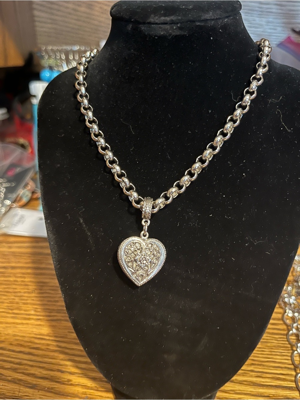 1928 Silver-Tone Filigree Heart Pendant Necklace